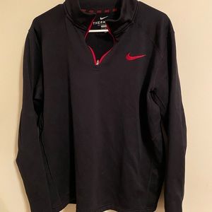 Men’s therma Nike pullover